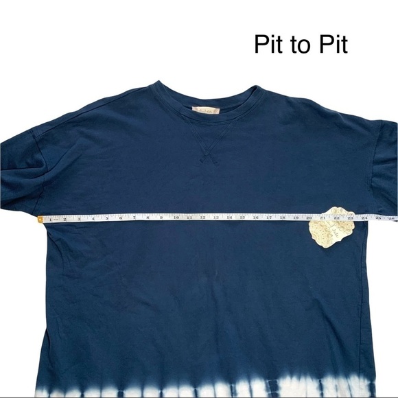 Altar’d State Long Sleeve Navy and Whites Tie Dye Long Sleeve Sweatshirt Dress - Picture 12 of 16